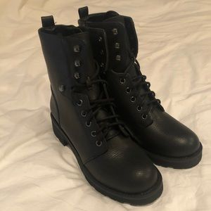 MIA black combat boots